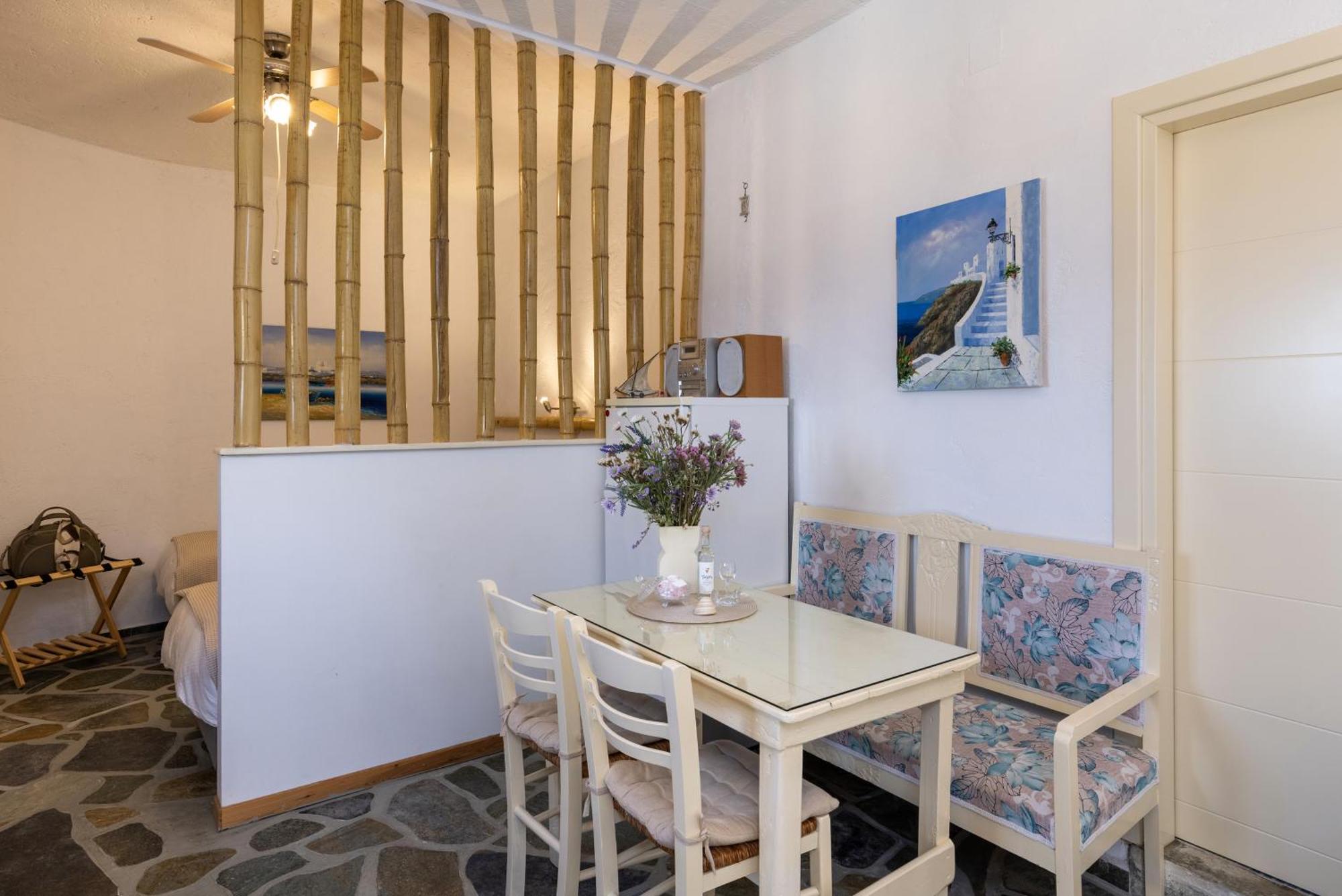 Aegean View - Seaside Apartment In Syros Azolimnos Exterior foto